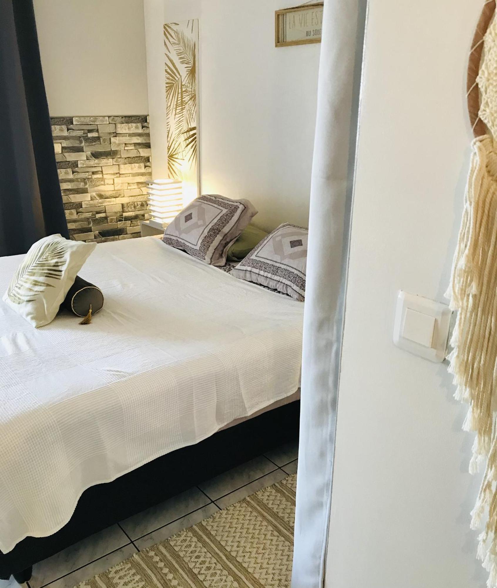 Mave Mai Studio Papeete Папеэте Номер фото
